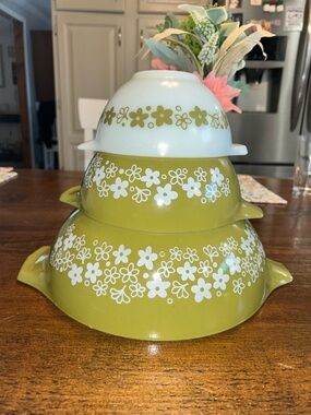 Vintage Pyrex 441 442 444 Spring Blossom Green Cinderella Bowl Set Of 3